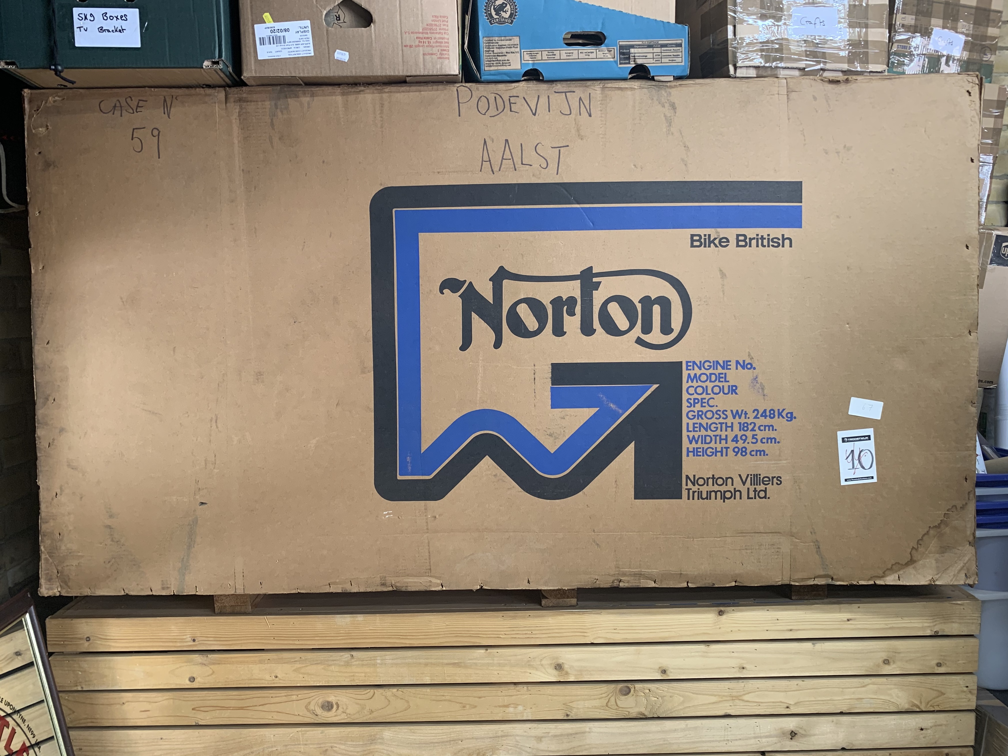 Norton Commando Mk3 in crate